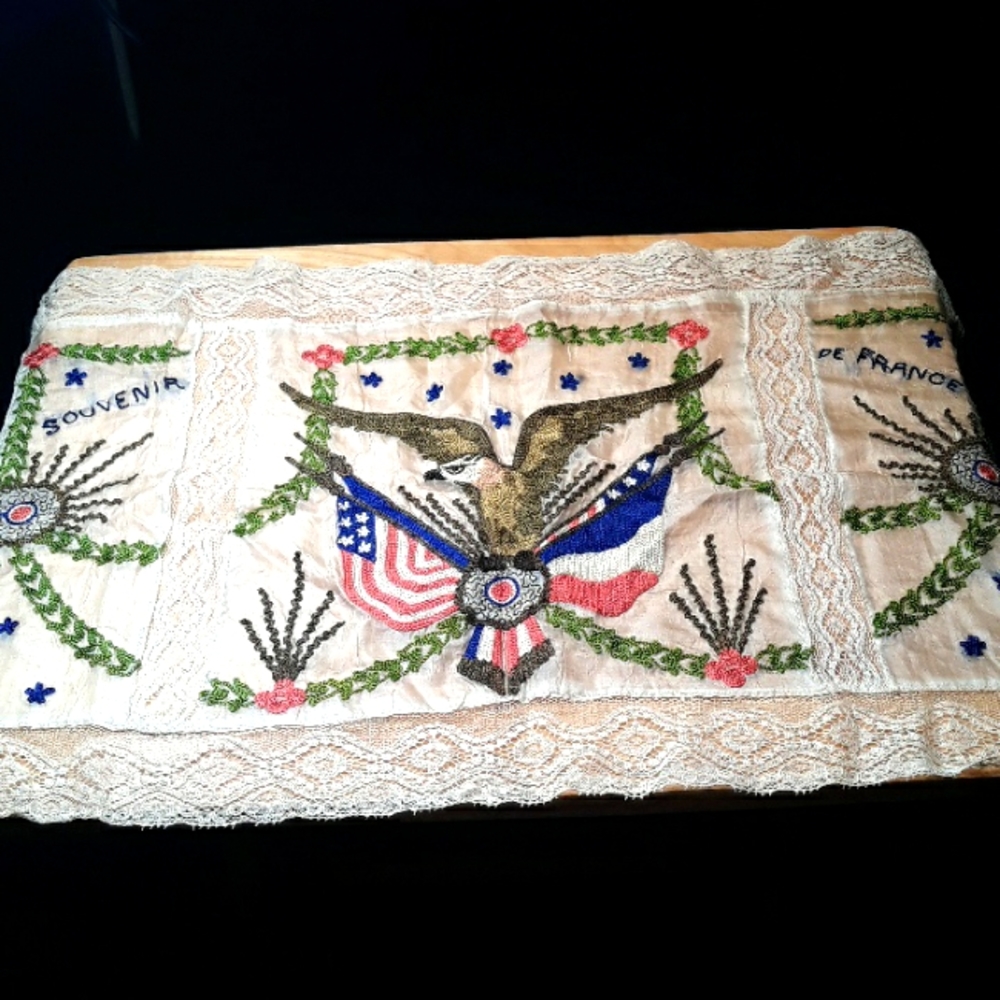 Vintage WWII silk embroidered Souvenir De France lace one of a ki…